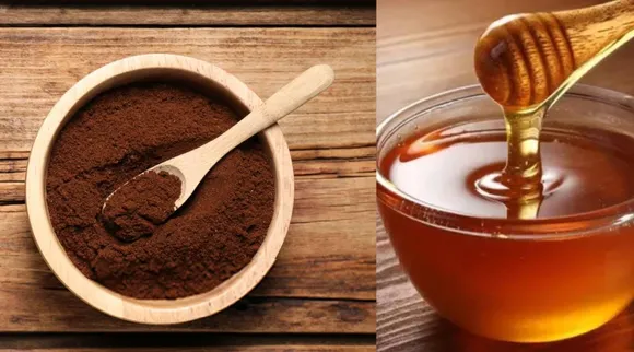 Coffee powder and honey