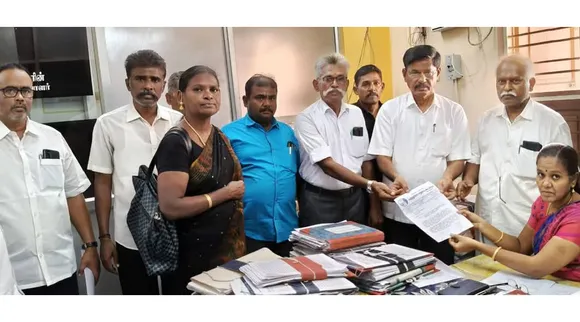 கல்லூரி மாணவிக்கு பாலியல் துன்புறுத்தல்: பேராசிரியரை கைது செய்ய கோரி மனு!