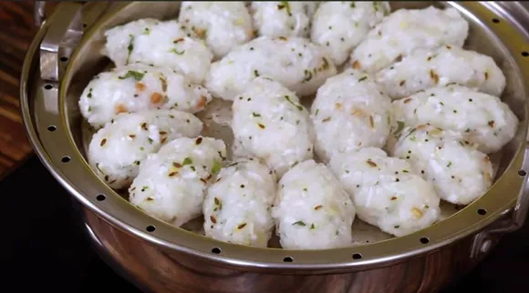 aval kolukkattai 