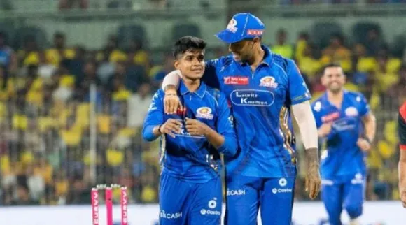 Vignesh Puthur out of IPL 2025 Mumbai Indians sign Raghu Sharma as replacement Tamil News