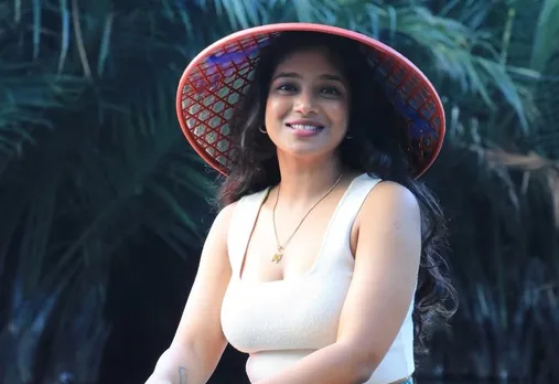 Vj Parvathy vietnam 