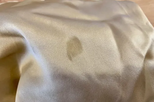 Silk Stain removal