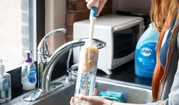 Oil jar cleaning 1