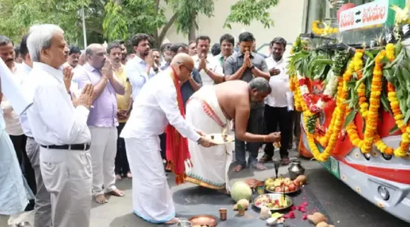 TTD Introduces 20 Free APSRTC Bus Services for Devotees in Tirumala Tamil News