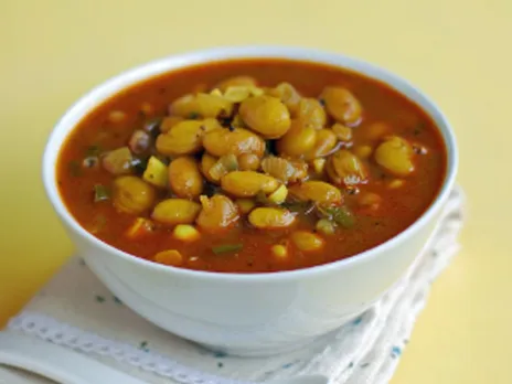mochai kulambu