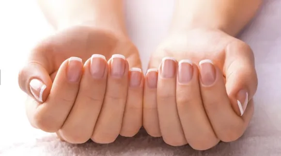 Nail color changes