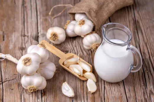 garlic milk