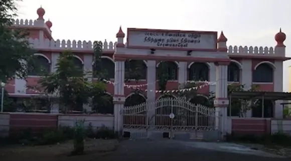 Nellai Court Judge slipper attack Cheran Mahadevi dacoit case Tamil News