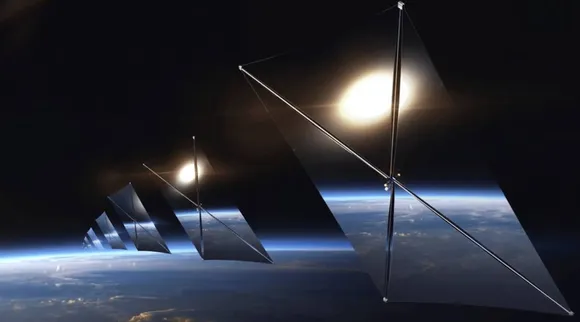 4000 giant mirrors orbit