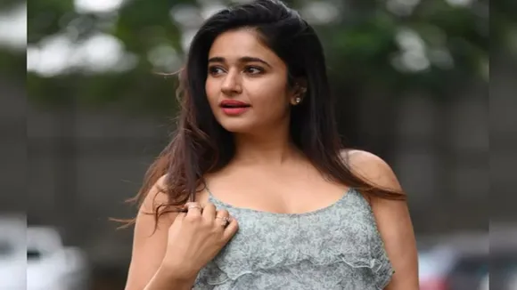 Here are the latest photos of actress Poonam Bajwa