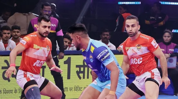  Gujarat Giants vs Dabang Delhi KC Pro Kabaddi League season 10 match updates in tamil 