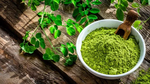 moringa leaves