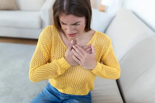 Woman heart pain