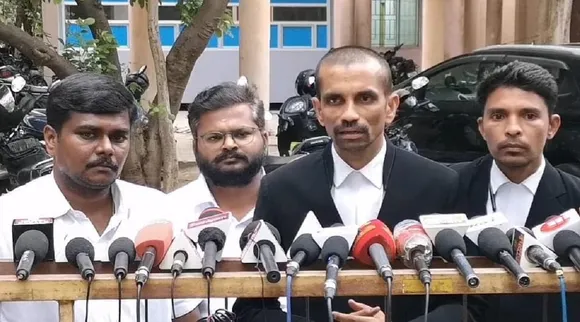 Savukku lawyer