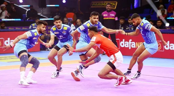 Telugu Titans vs Bengal Warriors Pro Kabaddi League Season 10 match updates in tamil   