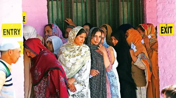Lok Sabha elections Unlike first 4 phases women voter turnout more than men in Phase 5