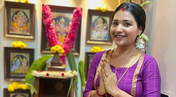 Pandian Stores Saranya