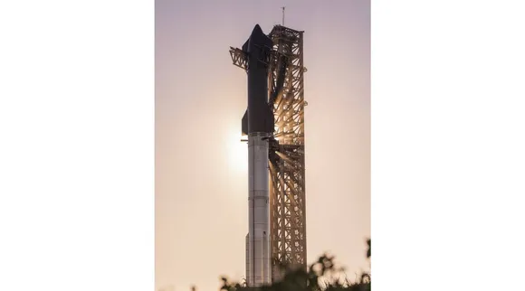 Starship.jpg