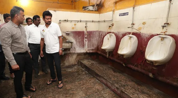 TN Minister udhayanidhi stalin sudden visit madurai rajaji hospital Tamil News 