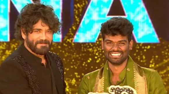 Bigg Boss Telugu 7 winner Pallavi Prashanth arrested in Hyderabad Tamil News 