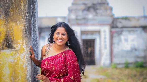 actress Gabriella Sellus new look is attracting fans
