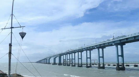 Depression in Bay of Bengal Number one storm warning cage raised at 9 ports Tamil News 