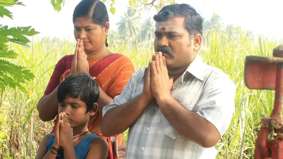 kurangu pedal movie review 