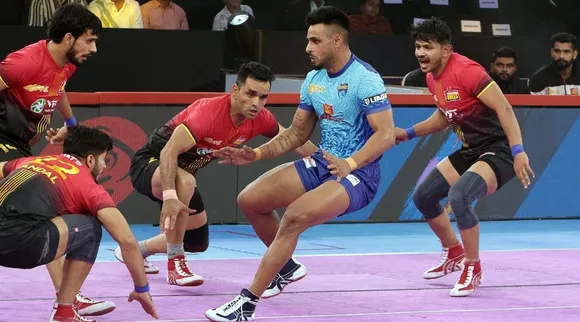 Bengal Warriors vs Bengaluru Bulls and Jaipur Pink Panthers vs U Mumba Pro Kabaddi League Season 10 match updates in tamil   