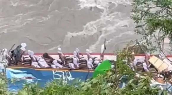 bus falls