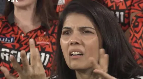 SRH Owner Kavya Marans Reaction In IPL 2024 match vs RCB Memes Tamil News 