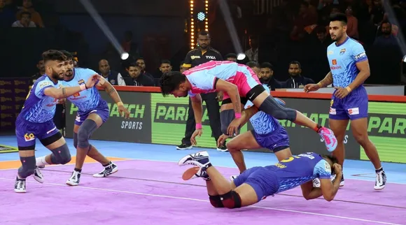 Jaipur Pink Panthers vs Bengal Warriors and Telugu Titans vs Haryana Steelers PKL Season 10 match updates in Tamil