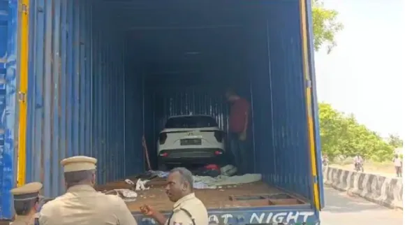 TN police robbery heist car chase Tamil News 