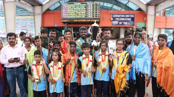 Coimbatore students wins overall cup national level silambam held GOA 