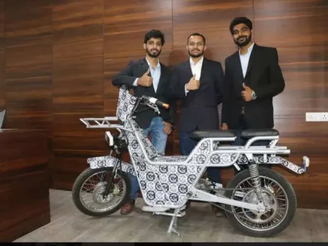 Revamp Moto Founders 