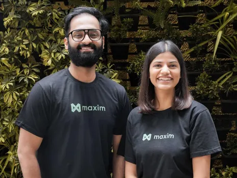 Maxim AI co-founders Vaibhavi Gangwar and Akshay Deo