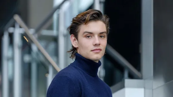 Untitled Design - 2025-09-13T095459.417