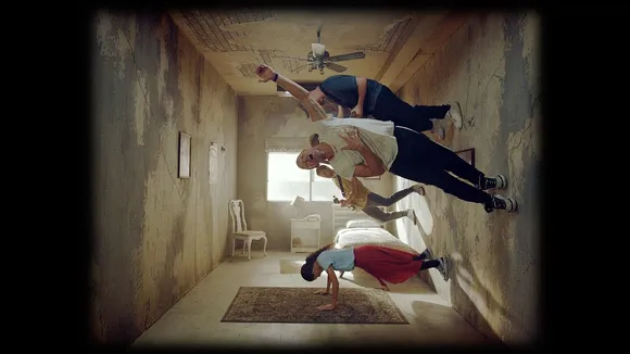 Coldplay releases vid for 'Orphan'
