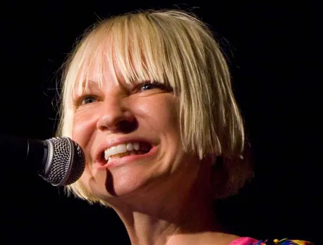 You're not alone in pain, tweets Sia