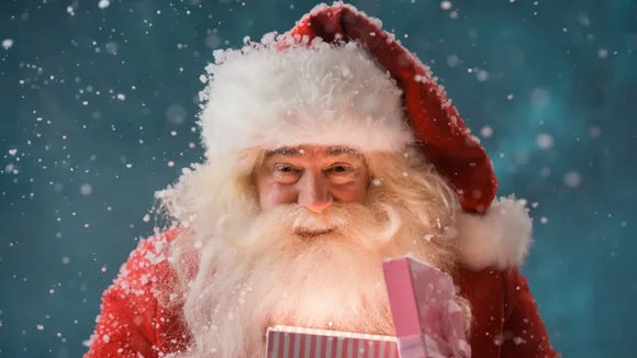 Music Videos to Turn the Christmas On!
