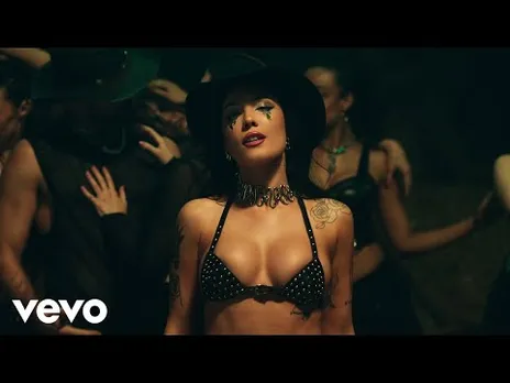 Halsey Calls Out A Troller Midway Trough Her Show