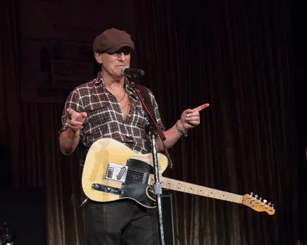 Bruce Springsteen in all his Live Glory!