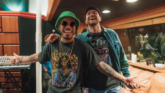 Timberlake and Paak Got No Slacking