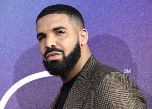 The Top 10 Times Drake Stole Every Show Out There