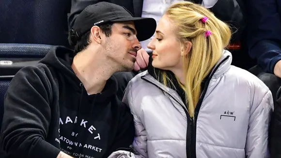 10 Times Joe Jonas & Sophie Turner Shared One Lovely Heart