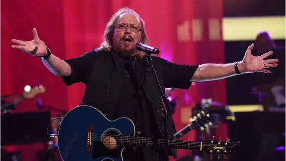 Barry Gibb's "Greenfields" Album Tops Charts
