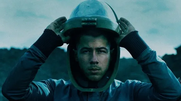 Nick Jonas Drops 'Spaceman' Video, Priyanka Chopra's In It