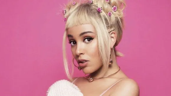 Doja Cat Kiss Me More