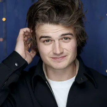 Joe Keery Drops a New Track Called 'Change'