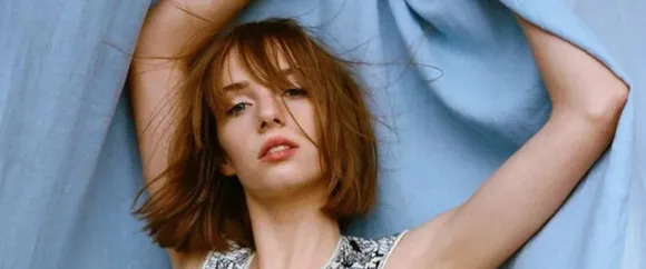 Maya Hawke Has Shared a Music Video For Her New Track ‘Sweet Tooth’