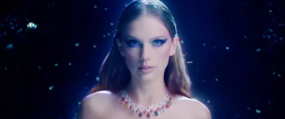 Taylor Swift Makes History as The First Artist to Have Entire Top 10 on Billboard Hot 100